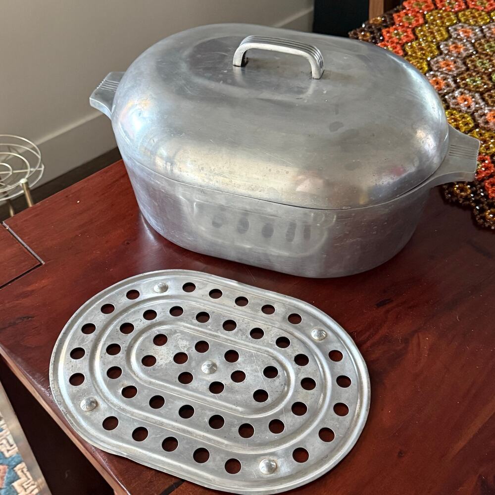 Vintage Magnalite GHC Large Dutch Oven Roaster Pan W/Trivet 19 9/16x18 5/8 in - Picture 12 of 14